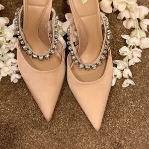 Elegant Nude Women's Heels with Rhinestone Accents